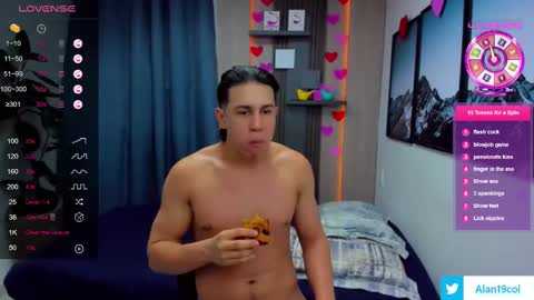 Alan  Kevin can we reach 100 thumbs up please guys  online show from February 26, 2:19 am