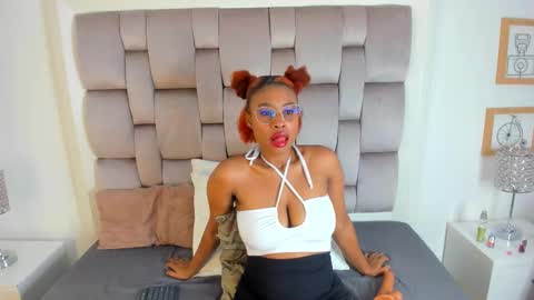 Alana online show from September 12, 3:08 am
