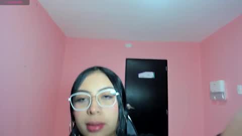 alanapetterson online show from December 10, 12:49 pm