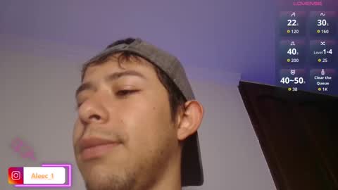 Snapshot of alecadrews_ chatting on September 17, 10:57 pm ALEC ANDREWS online show from September 17, 10:57 pm