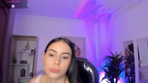 Snapshot of alejaa___ chatting on March 12, 5:28 pm Alejandra online show from March 12, 5:28 pm