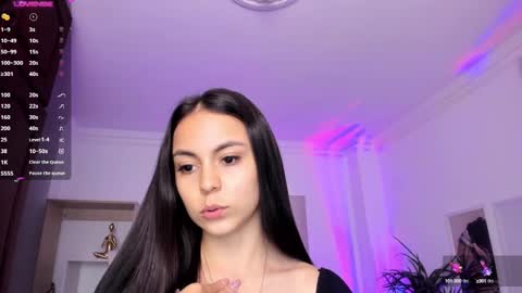Snapshot of alejaa___ chatting on February 1, 5:26 pm Alejandra online show from February 1, 5:26 pm