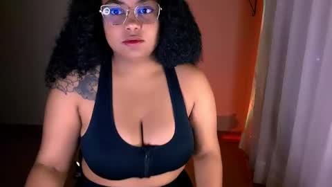 Snapshot of alejandra_conde chatting on December 26, 12:14 am Alejandra online show from December 26, 12:14 am
