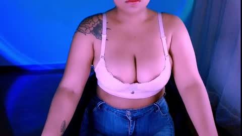 Snapshot of alejandra_conde chatting on September 12, 11:18 pm Alejandra online show from September 12, 11:18 pm