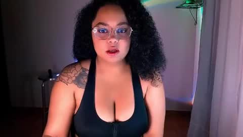 Snapshot of alejandra_conde chatting on December 9, 1:51 am Alejandra online show from December 9, 1:51 am