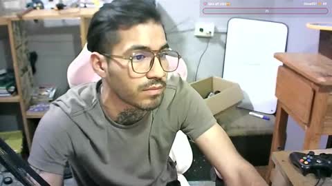 alejandropppzz online show from January 26, 8:14 am