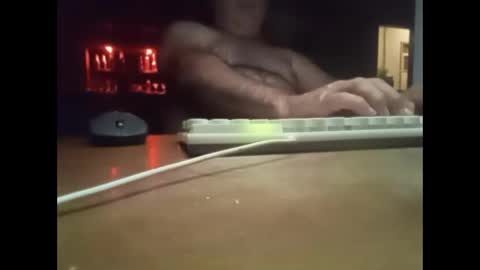 alejito16 online show from December 8, 5:06 am