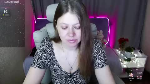 Snapshot of alekasamui chatting on March 10, 10:24 pm Aleksa online show from March 10, 10:24 pm