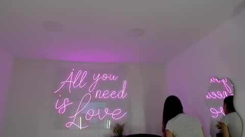 Snapshot of aleksandra_miller chatting on March 5, 7:17 pm Aleksandra online show from March 5, 7:17 pm