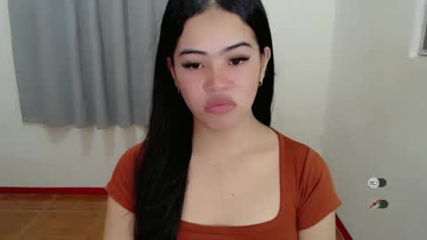 Snapshot of alesha_vibe_me chatting on January 30, 5:52 am alesha_vibe_me online show from January 30, 5:52 am