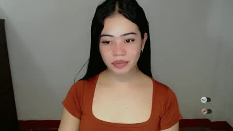 Snapshot of alesha_vibe_me chatting on February 11, 8:37 am alesha_vibe_me online show from February 11, 8:37 am