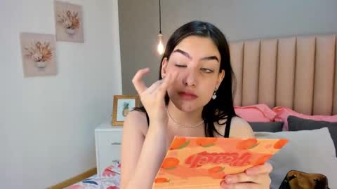 Alexa Thaylor online show from January 31, 3:22 pm