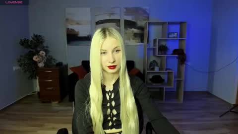 Alexa Woods online show from September 10, 6:03 am