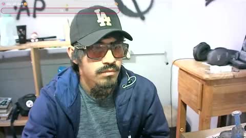 Snapshot of alexandergooddick12 chatting on January 4, 5:47 pm aspissus online show from January 4, 5:47 pm