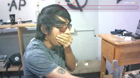 Snapshot of alexandergooddick12 chatting on January 5, 1:24 am aspissus online show from January 5, 1:24 am