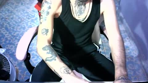 Snapshot of alexandergooddick12 chatting on September 15, 6:31 pm aspissus online show from September 15, 6:31 pm