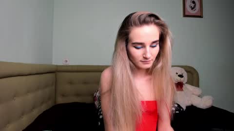 Snapshot of alexasweetblonde chatting on January 10, 10:36 pm Alexa online show from January 10, 10:36 pm