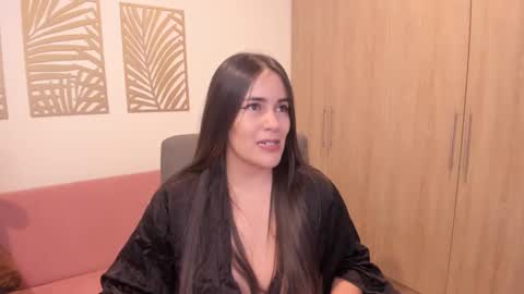 Snapshot of alexeii_grey chatting on February 12, 3:29 am alexeii_grey online show from February 12, 3:29 am