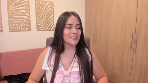 Snapshot of alexeii_grey chatting on February 13, 12:57 am alexeii_grey online show from February 13, 12:57 am