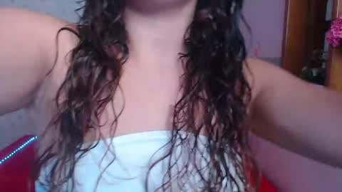 Snapshot of alexiarestrepo chatting on March 12, 11:53 am Alexia online show from March 12, 11:53 am