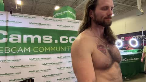 Alex Mann online show from December 7, 10:12 pm