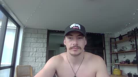 Snapshot of alexx1169 chatting on January 12, 12:18 am Alex online show from January 12, 12:18 am