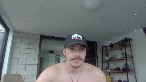 Snapshot of alexx1169 chatting on January 9, 1:50 am Alex online show from January 9, 1:50 am