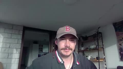 Snapshot of alexx1169 chatting on February 14, 6:12 am Alex online show from February 14, 6:12 am