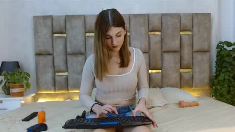 ALEXANDRA online show from March 4, 3:04 pm