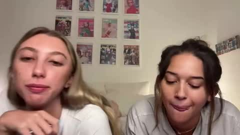 alexxkelsey online show from September 16, 3:41 am