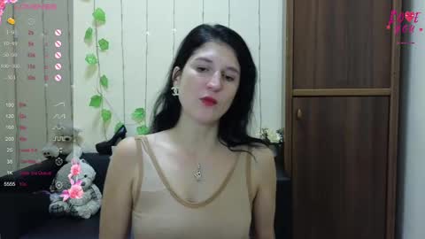 Alianna online show from March 7, 12:23 pm