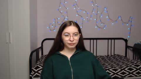 Alice online show from January 12, 4:40 pm