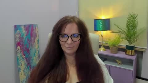 Alice online show from February 11, 6:30 am