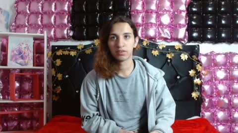 Snapshot of alice_magnus chatting on February 23, 3:51 pm alice online show from February 23, 3:51 pm