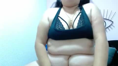 alicebigtits69 online show from September 10, 1:01 pm