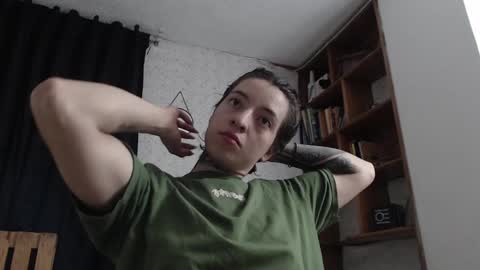 alicee_logan_ online show from January 19, 2:57 am