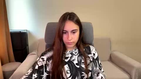 Snapshot of alicekollt chatting on September 19, 11:25 am alicekollt online show from September 19, 11:25 am
