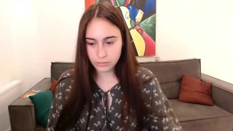 Snapshot of alicekollt chatting on December 16, 5:33 pm alicekollt online show from December 16, 5:33 pm