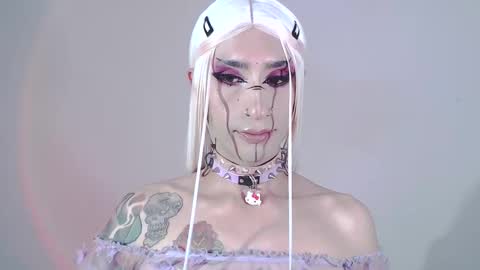     online show from January 25, 2:47 am
