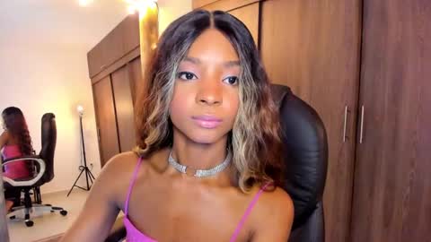 Snapshot of alika_houston chatting on February 15, 6:12 am IG Alik nasso online show from February 15, 6:12 am