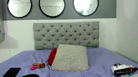 alina_chapman1 online show from September 19, 3:32 am
