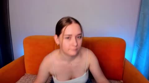 Snapshot of alinawise chatting on February 3, 4:14 am alinawise online show from February 3, 4:14 am