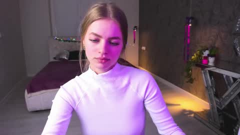 alisa_glamur online show from February 25, 5:08 pm