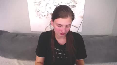 Snapshot of alisaperes chatting on September 11, 12:39 pm Alisa online show from September 11, 12:39 pm