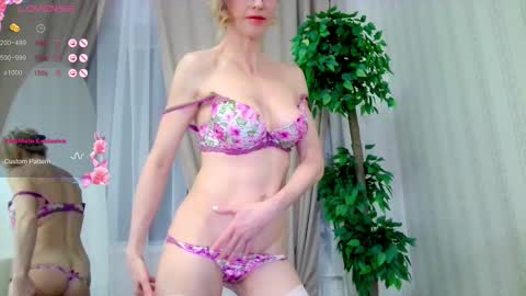 im Allise online show from March 8, 4:23 am