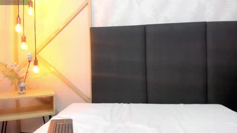 Snapshot of alissonmartin chatting on September 13, 2:19 pm alissonmartin online show from September 13, 2:19 pm