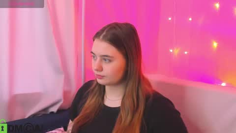 Snapshot of alli_aster chatting on February 2, 10:02 am alli_aster online show from February 2, 10:02 am