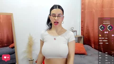 Snapshot of allison0724 chatting on February 12, 7:02 pm online show from February 12, 7:02 pm