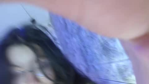 Snapshot of alllyson_ chatting on September 17, 8:23 pm alison online show from September 17, 8:23 pm