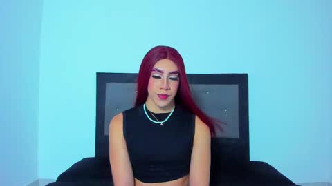 Snapshot of alonehazel chatting on March 7, 9:38 pm Hazel Bowie online show from March 7, 9:38 pm